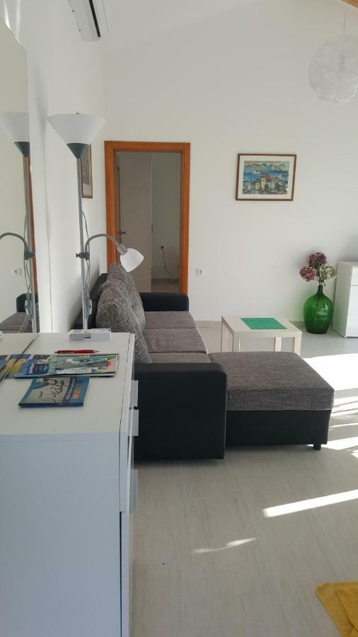 Apartments Rolovina Тиват Екстер'єр фото